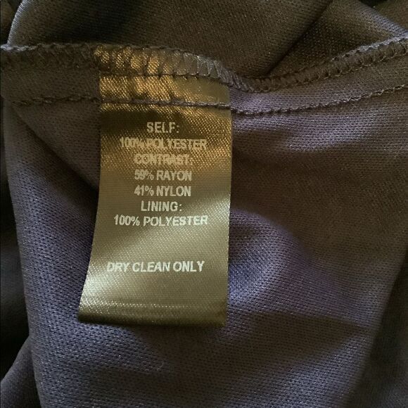 Lulu’s Navy Blue maxi dress - Picture 11 of 11